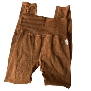 NWOT Free People Movement Good Karma 7/8 Leggings - Toast Coconut Size XS/S